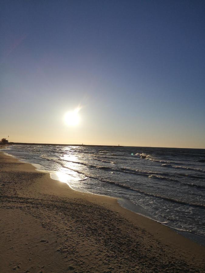 Apartament Piaskowy Sunset Resort Grzybowo  Extérieur photo